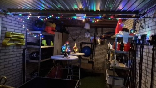 The Running Ant Drive-in