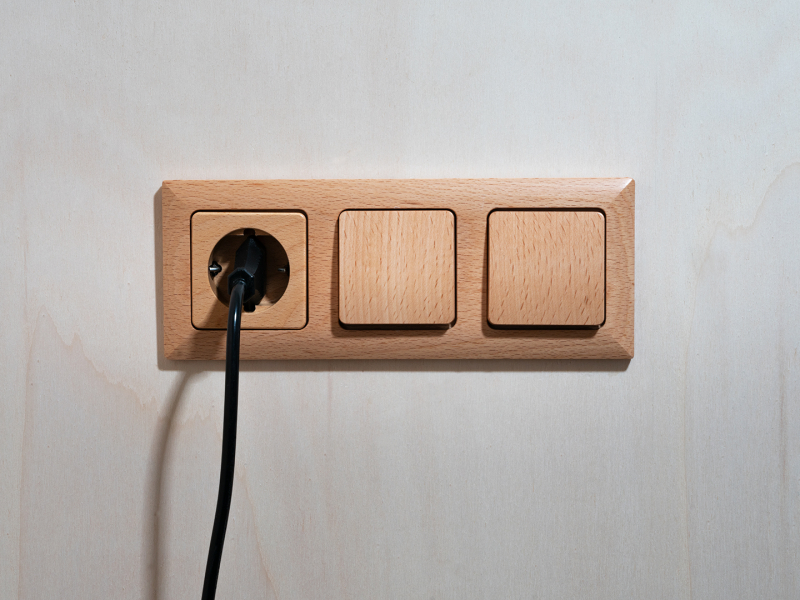 Modulair Tiny House houten stopcontacten
