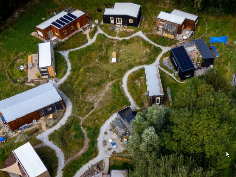 LiberTerra Geestmerambacht ecologische Tiny Houses met zelfbouwpakket