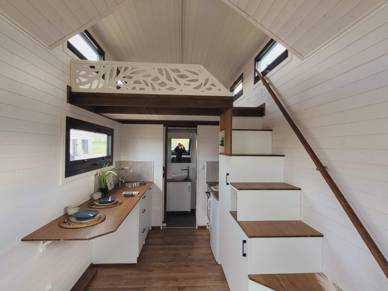 Tiny House Sunshine 334 - keuken en slaaploft