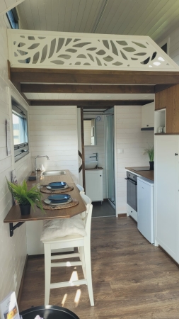 Tiny House Sunshine 373 - keuken en loft
