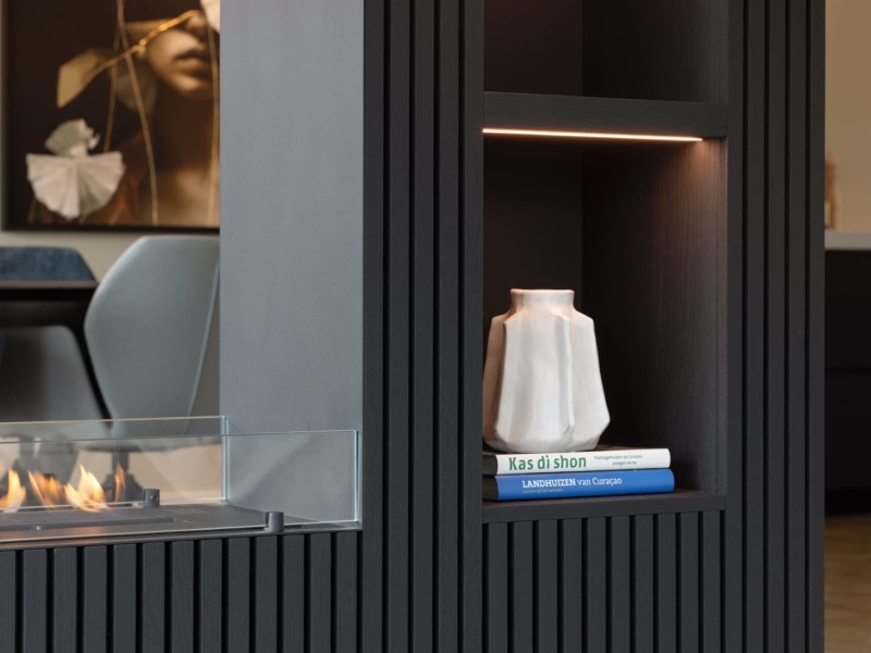 Maatwerk roomdivider Maatwerk roomdivider haard Noord Holland