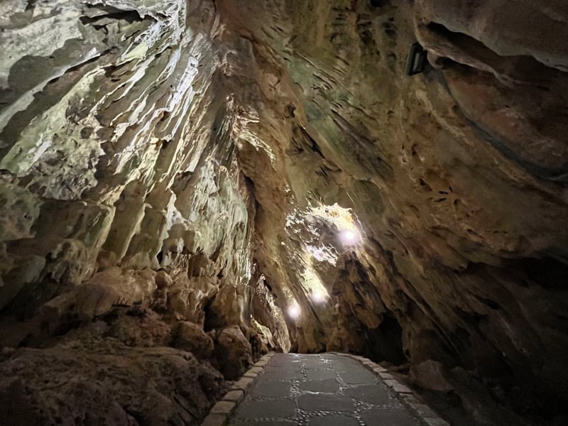 Verborgen grot in Kenting in Taiwan die je kan gaan tegenkomen tijdens de rondreis