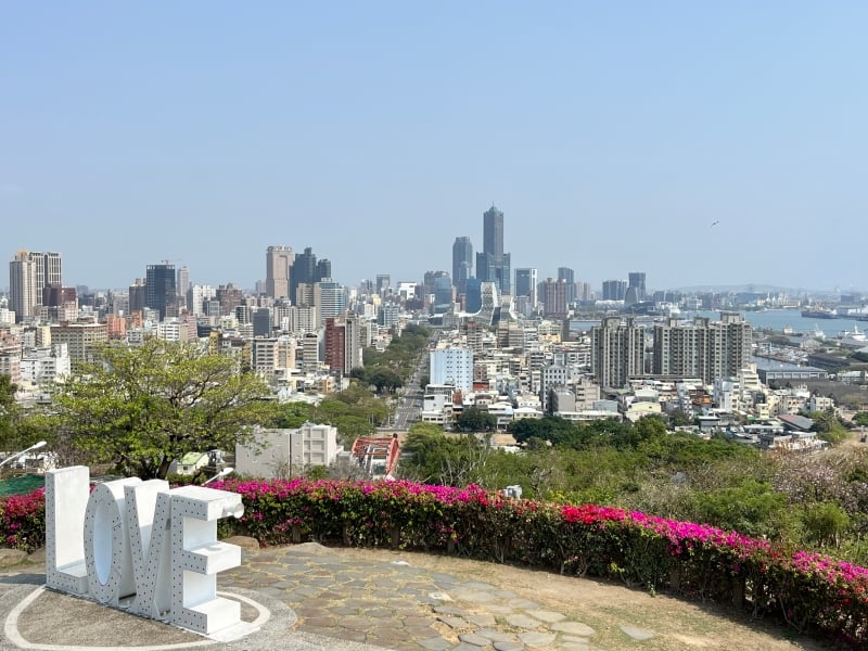 Mooi uitzicht over Kaohsiung, een stad in Taiwan die je gaat tegen komen tijdens de rondreis