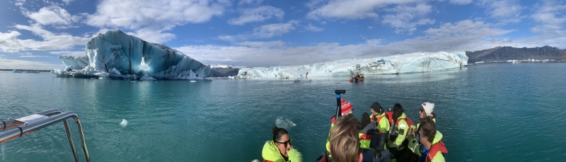 IJsland - zodiactocht op Jokulsarlon het ijsbergenmeer Jokulsarlon zodiactocht, een niet te missen activiteit