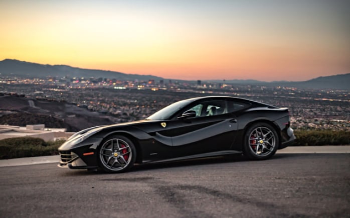 Ferrari F12 trouwauto huren