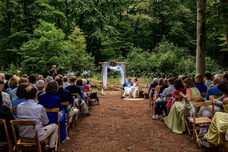 Spiritueel trouwen bruiloft fotograaf trouwceremonie