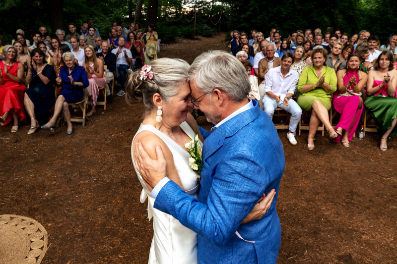 Spiritueel trouwen bruiloft fotograaf ja-woord