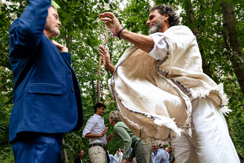 Trouwfotograaf spirituele bruiloft workshop balans