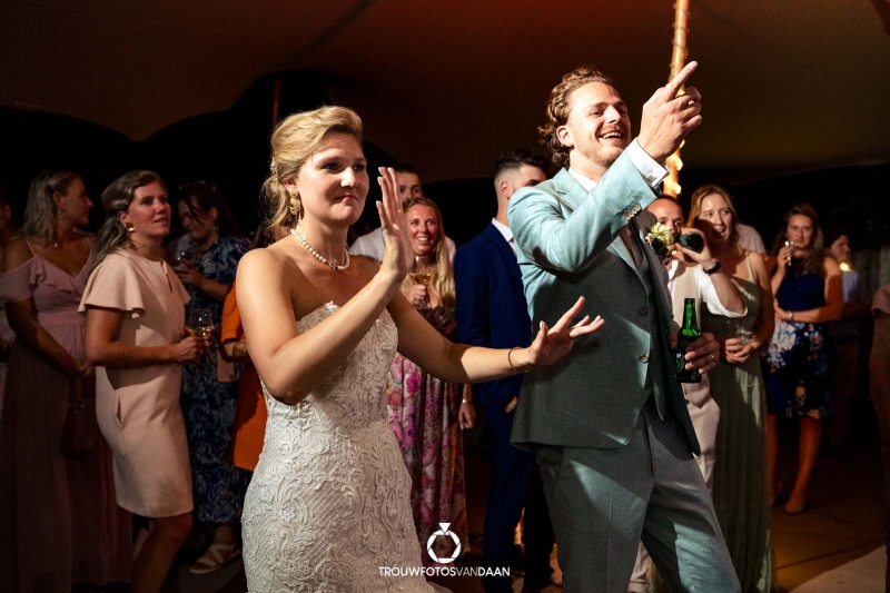 trouwfotograaf Almere trouwen bij Poortdok trouwfeest