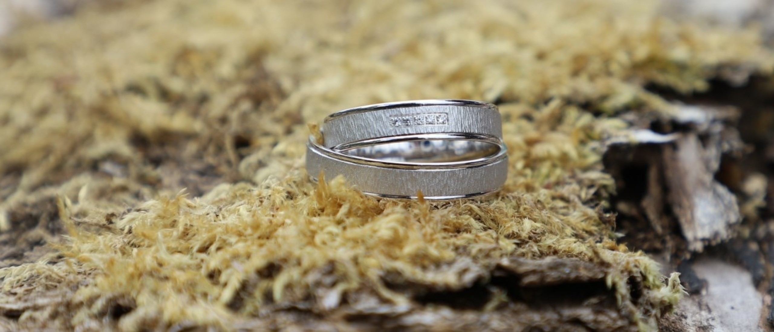 Betaalbare Trouwringen | Deskundige Tips voor Mooie & Duurzame Ringen