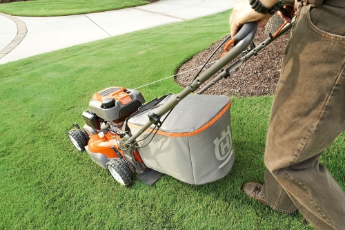 beste-grasmaaier-goedkope-grasmaaier-review-grasmaaier-grasmaaier-benzine-grasmaaier-kopen-grasmaaier-accu-grasmaaier-robot-grasmaaier-aanbieding-grasmaaier-sake-grasmaaier-gardena-grasmaaier-makita