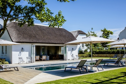 brookdale_estate_paarl_pool_and_terrace