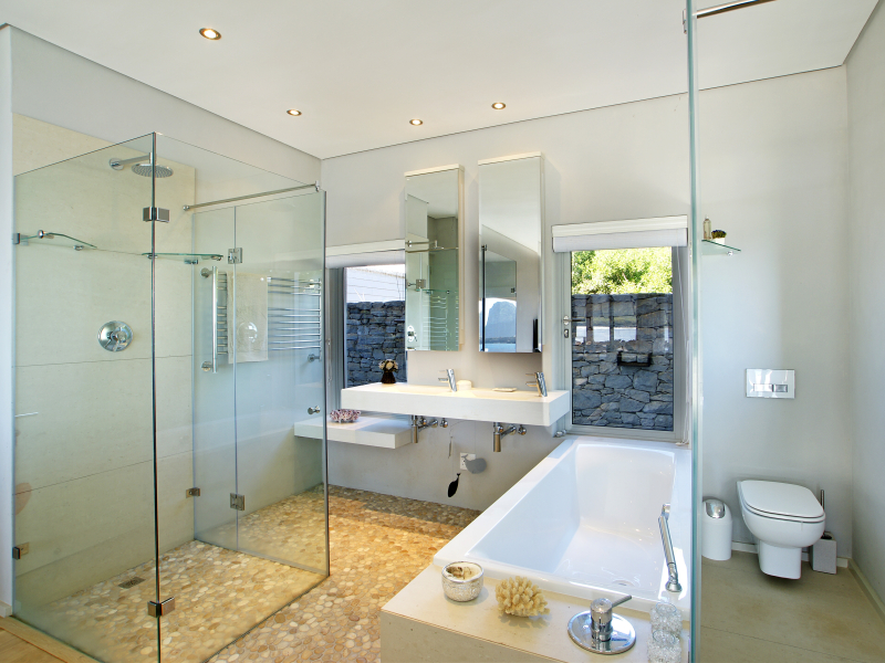 pringle_bay_villa_overberg_bathroom.