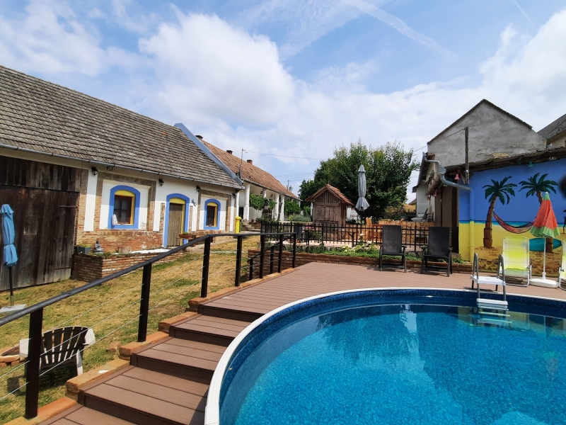 Otrabanda Huis in Hongarije buiten