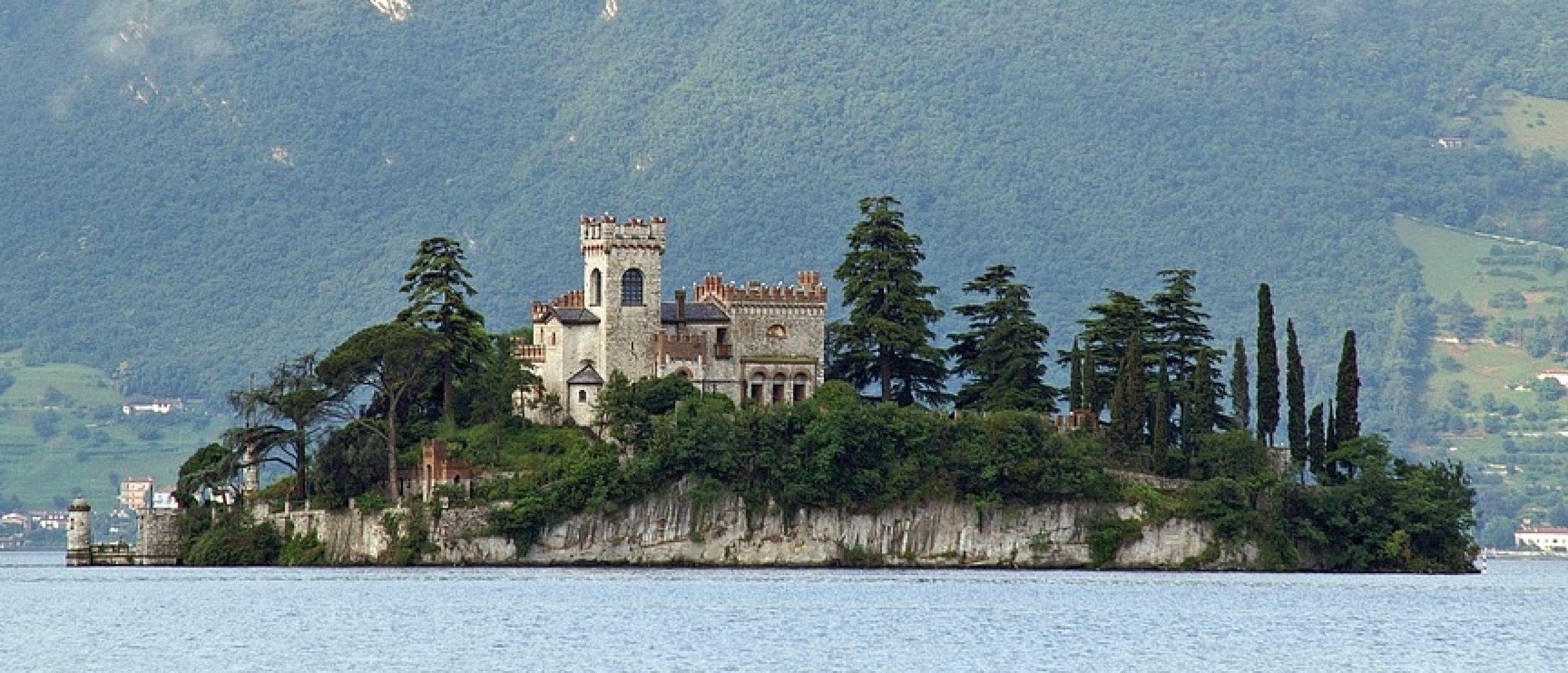 De top 7 van de mooiste vakantie meren in Italië 2024