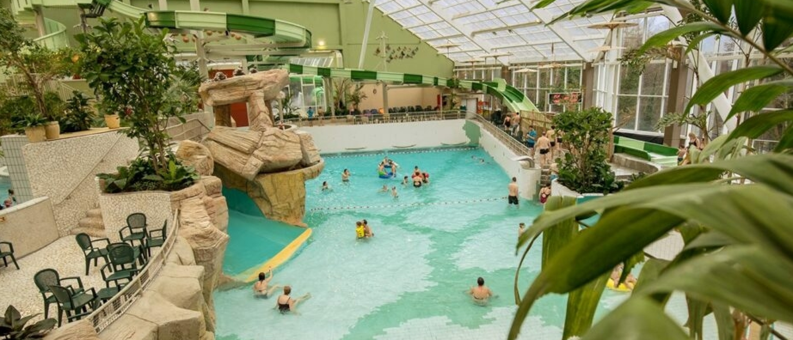 De 7 leukste vakantieparken in België met een zwembad 2024