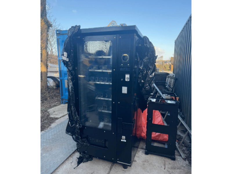 Nieuwe Outdoor vending machine