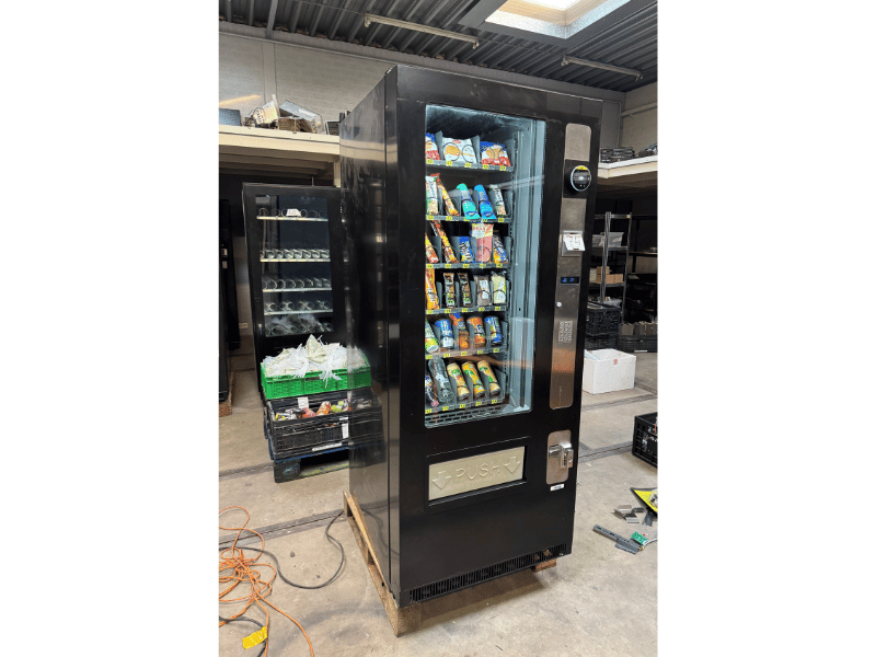 Refurbished Vendo G Snack 5 met Non Food