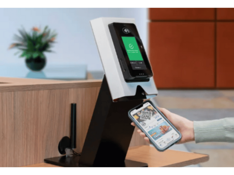 Gebruik een app voor je betalingen in de mini market