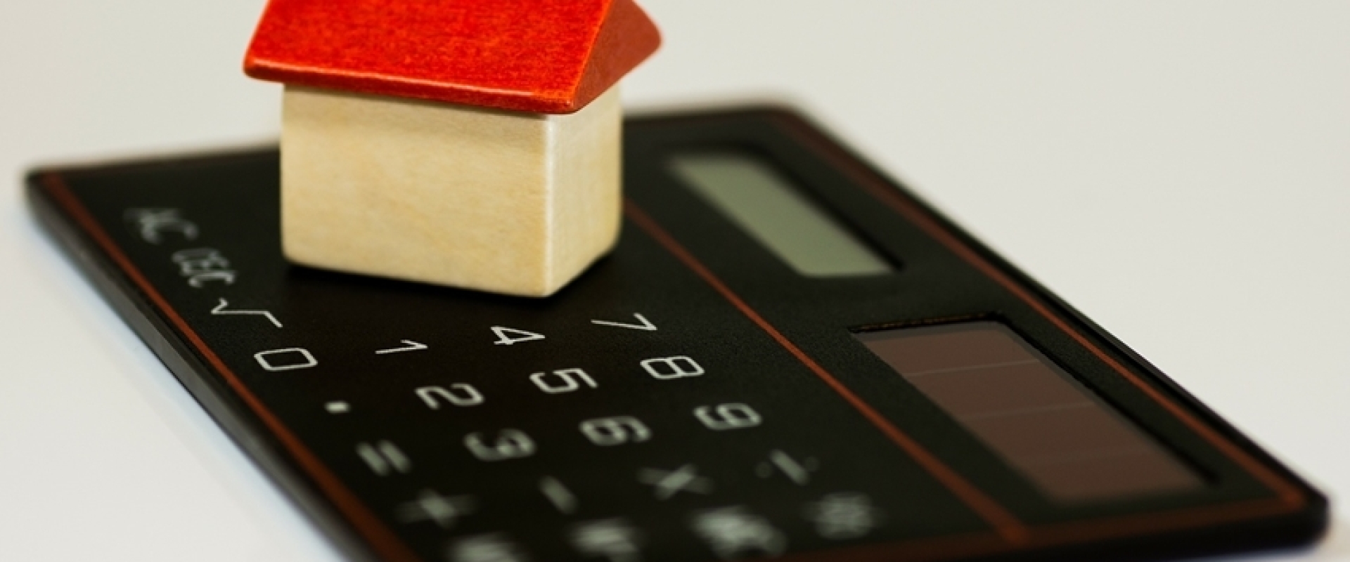 Goedkope hypotheekadviseur: wat zijn de risico's?en nadelen?