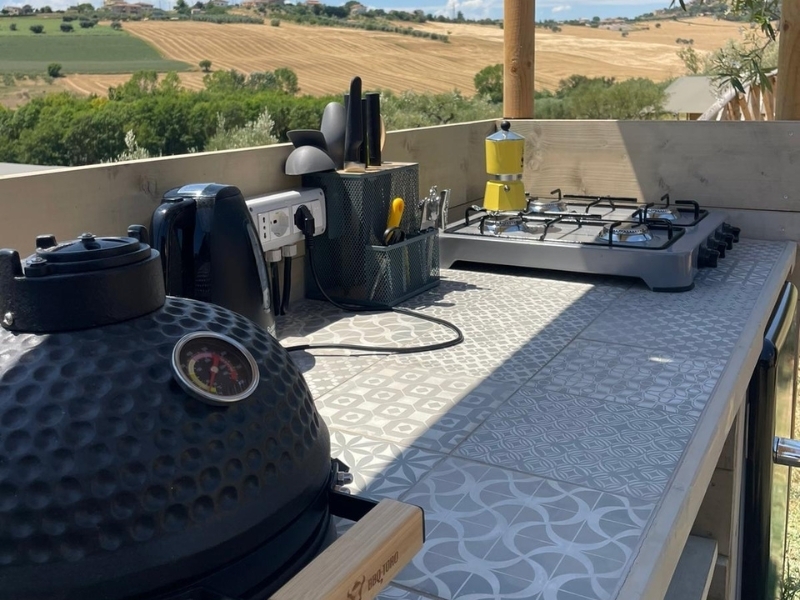 Buitenkeuken Safarisetje - Camping Vista Fermo