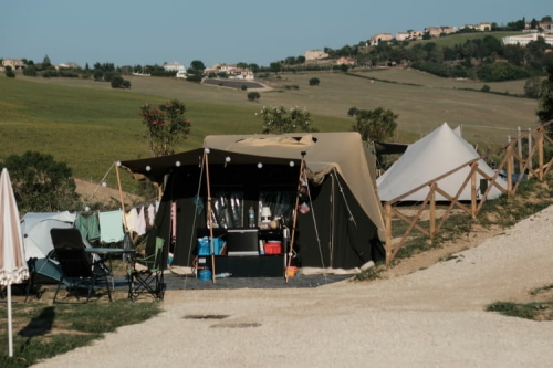 Kamperen bij Agrirurismo Camping Visata Fermo Italie