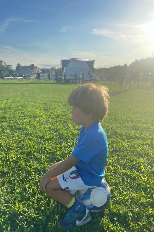 Voetballen op agriturismocamping Vista Fermo