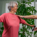 Balansoefeningen en krachtoefeningen voor ouderen
