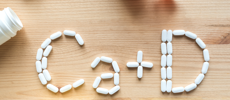 Pillen vormen Ca + D als symbool voor calcium en vitamine D