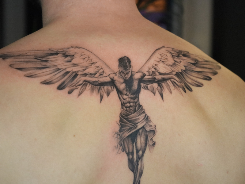 Realisme tattoo Genk Icarus