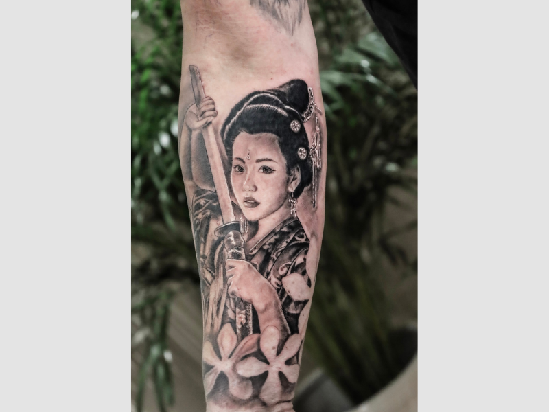 Vitruvian Tattoo Genk Samurai Vrouw