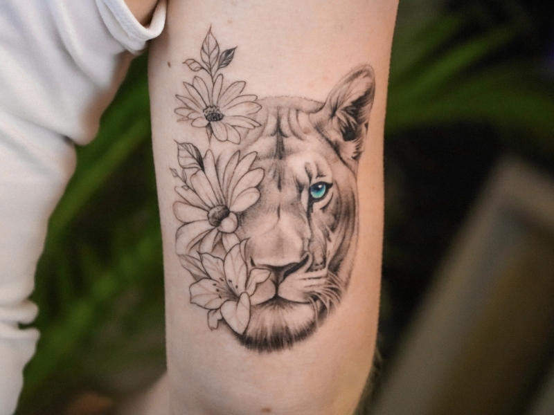 Vitruvian Tattoo Lion with Flowers