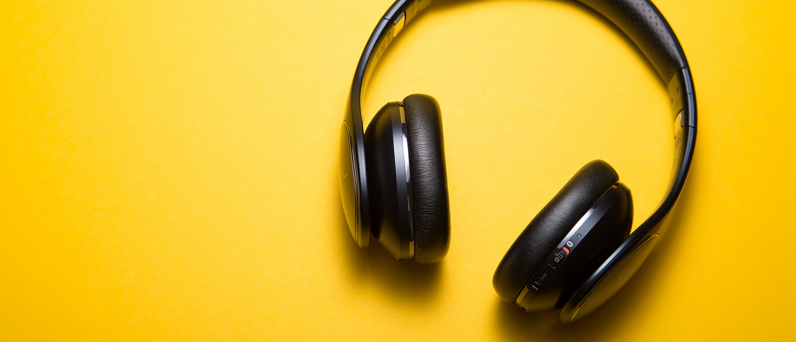 Deze podcasts over geld móet je echt luisteren
