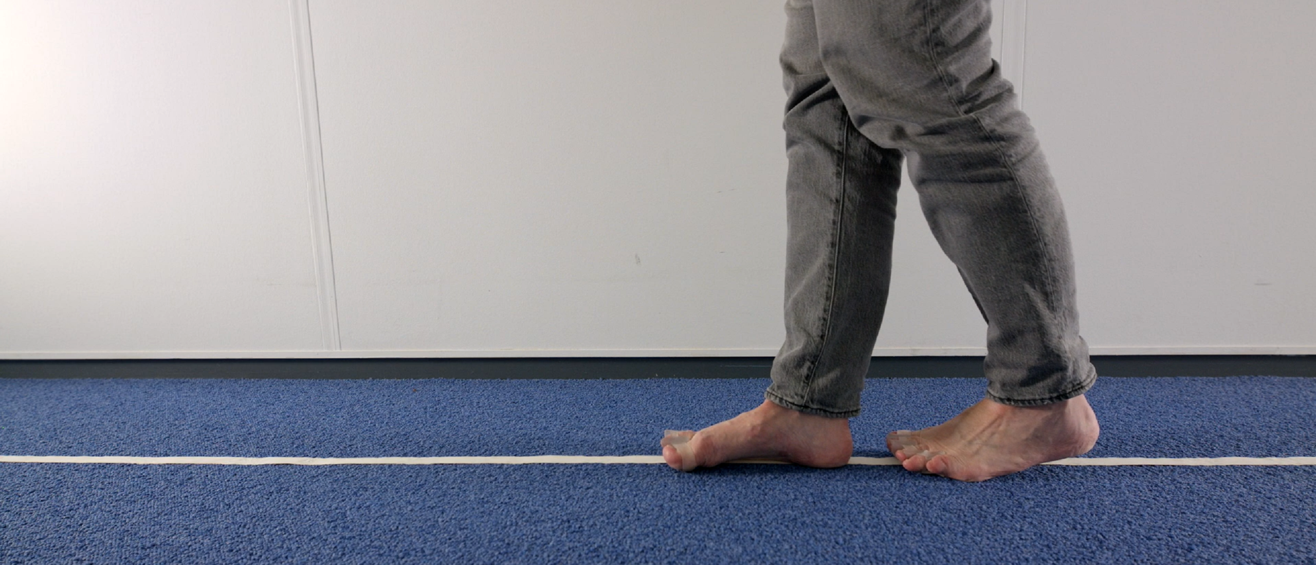 Voetoefening 24 voor lopen op blote voeten tijdens Bevrijd je voetendag