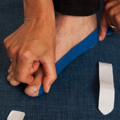 tape bij hallux valgus
