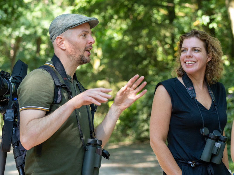 Vogels spotten met je collega's tijdens bedrijfsuitje teamuitje