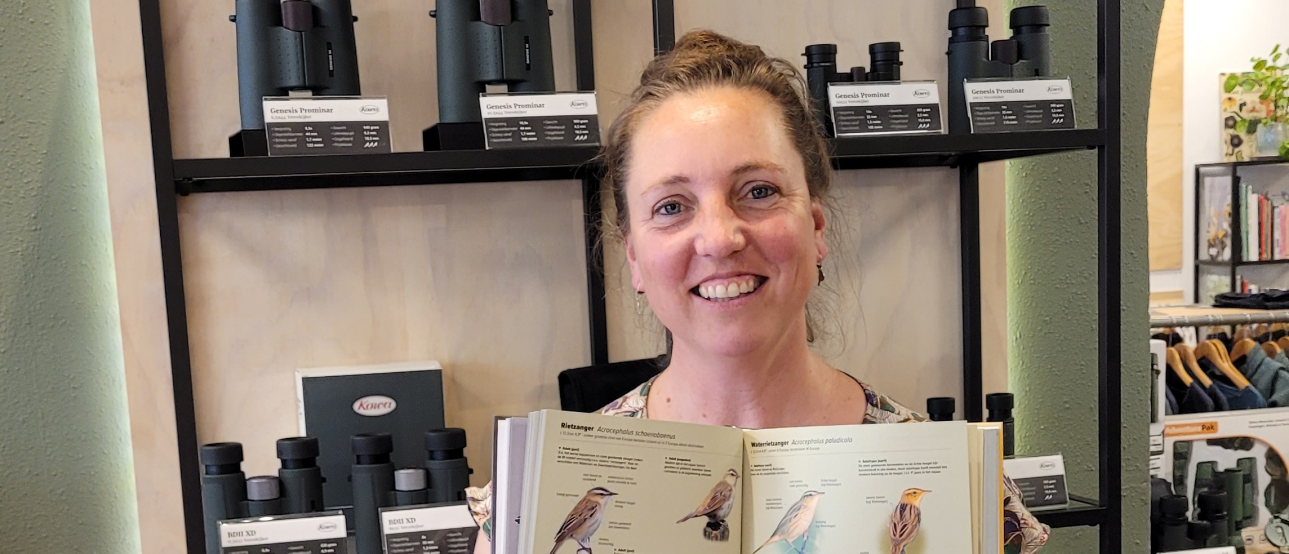 Wendel van Geluksvogels met Handboek Europese Vogels