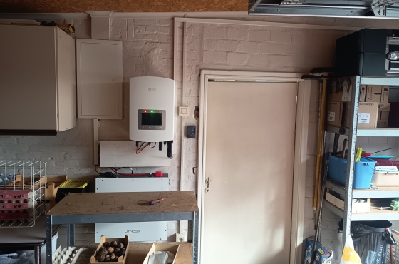 Hybride omvormer + dyness batterij