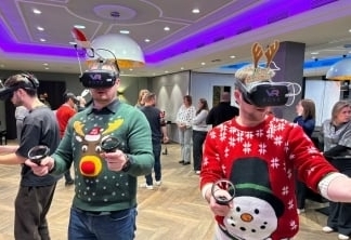 Kerst vieren met collegas Kerst vieren met collegas