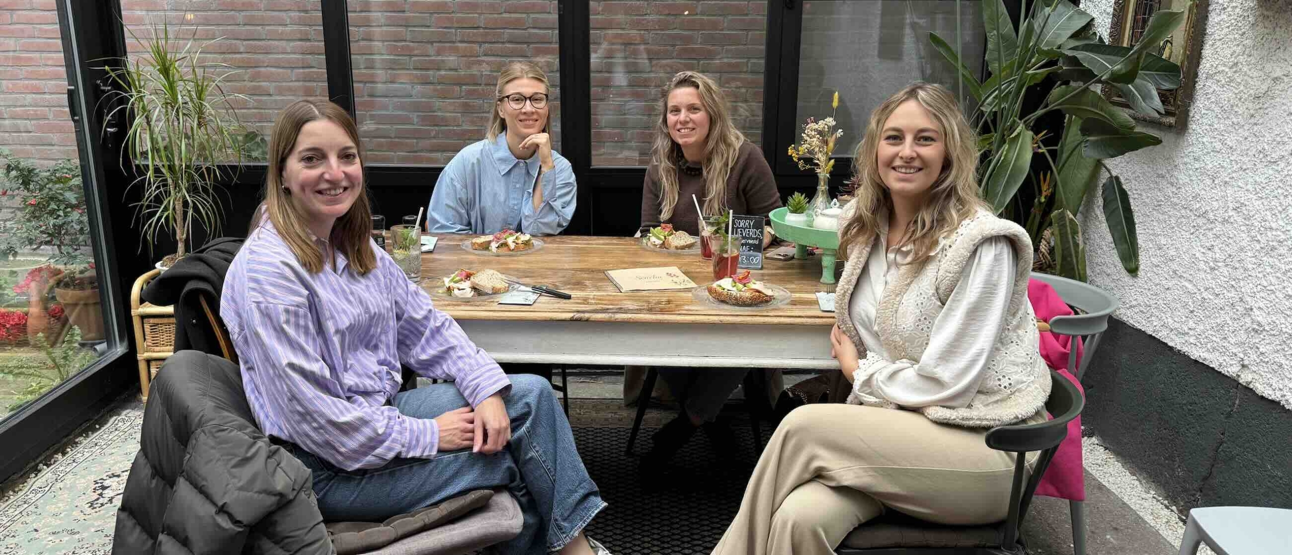 Laura: Op VriendinnenOnline vond ik vriendinnen in de buurt én festivalmaatjes!