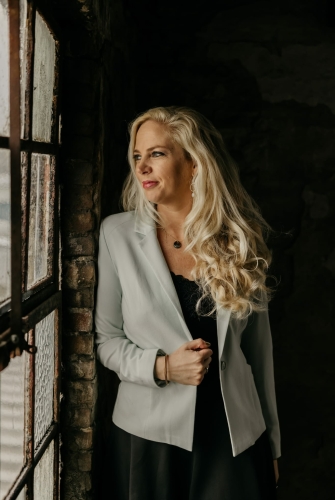 Gwenda van den Hoven