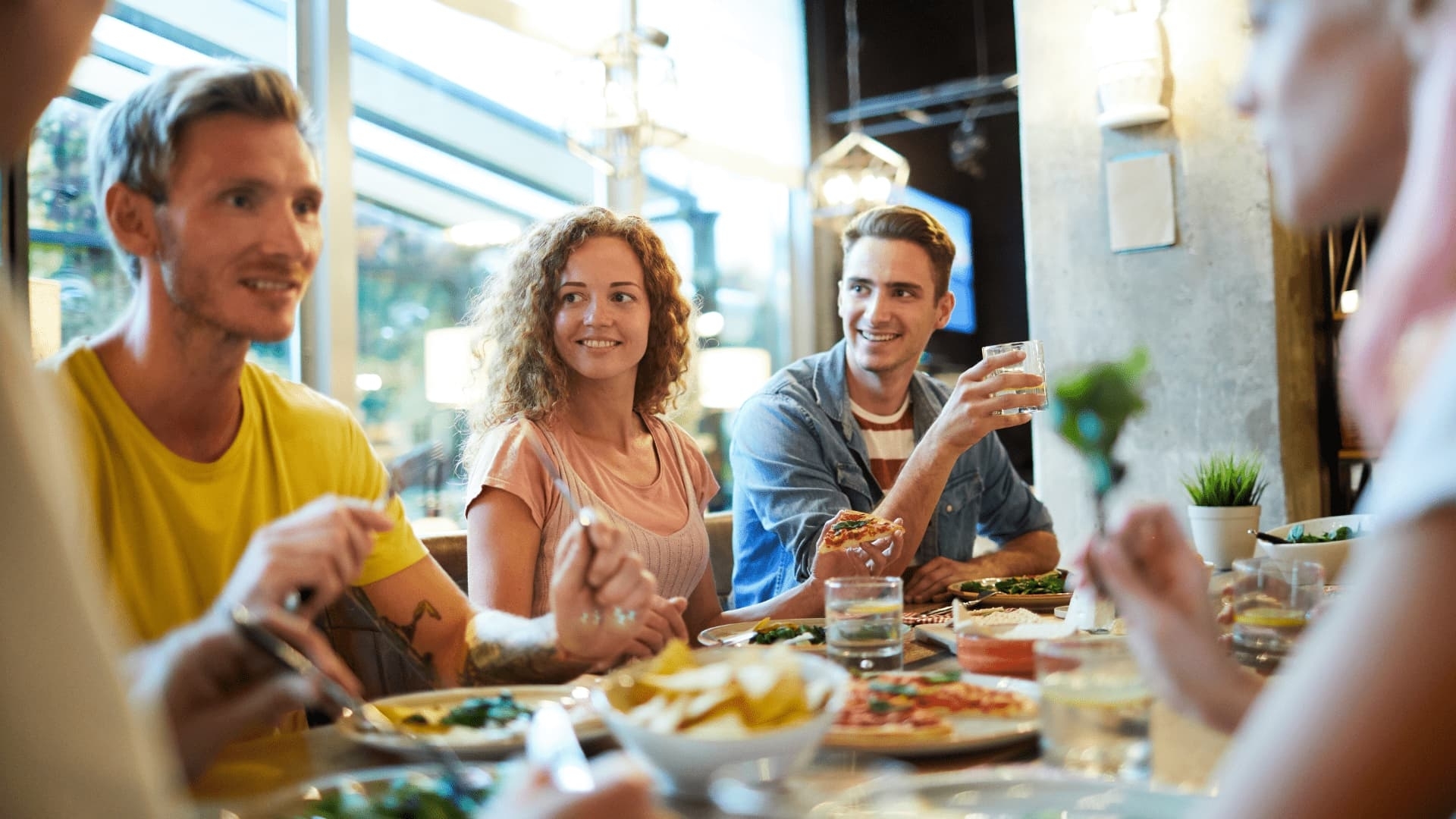 Een ontspannen avond uit - Restaurant Lokaal 12 - Voorbeeld Website Restaurant
