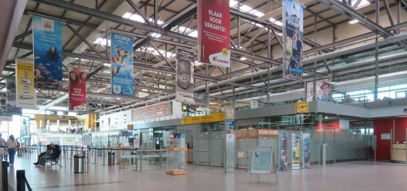 airport-weeze-terminal-1