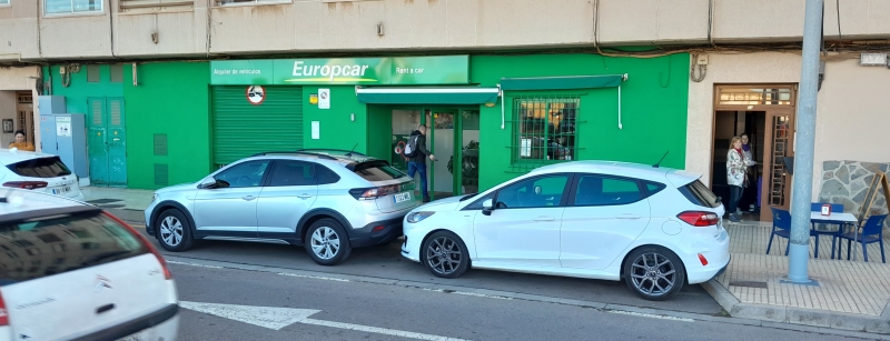 autoverzekering-rondreizen-europcar-kantoor-autoverhuurbedrijf