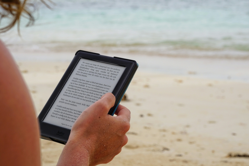 beste-e-reader-voor-vakantie-strand