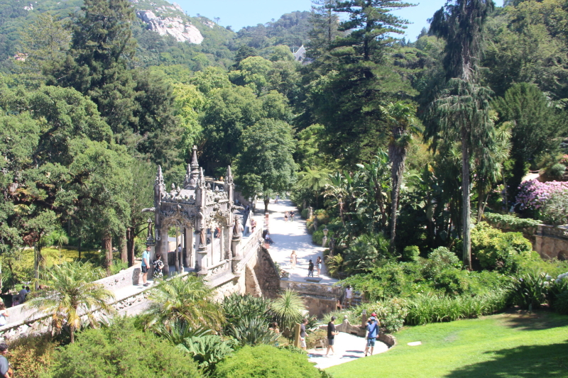 bezienswaardigheden-sintra-quinta-da-regaleira-tuinen