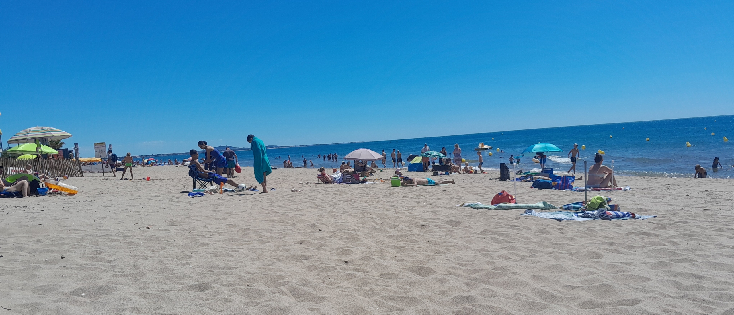 camping-les-mimosas-zuid-frankrijk-review-strand