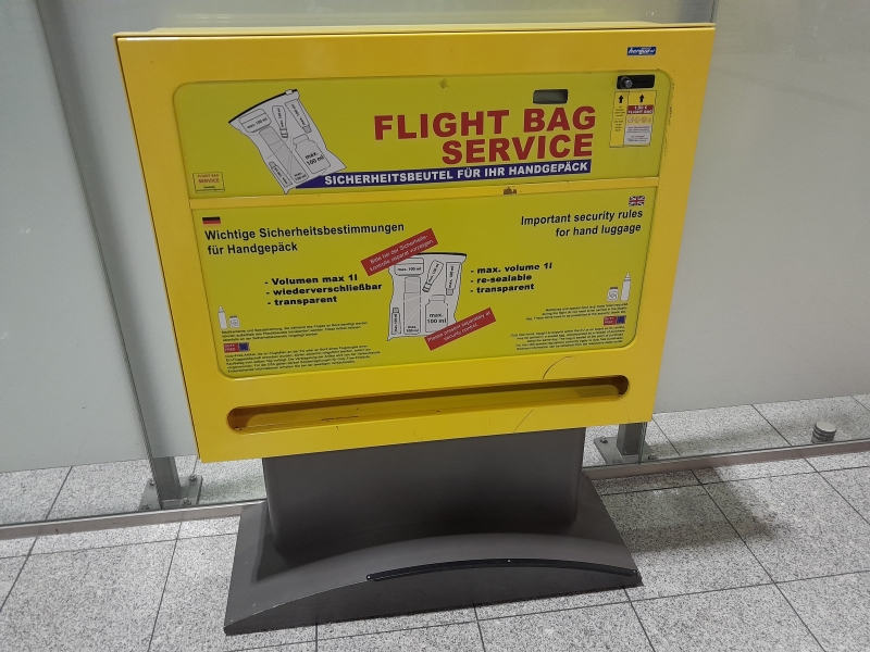 flight-bag-service-weeze-airport