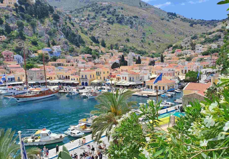herfstvakantie-bestemming-rhodos-eilandje-symi